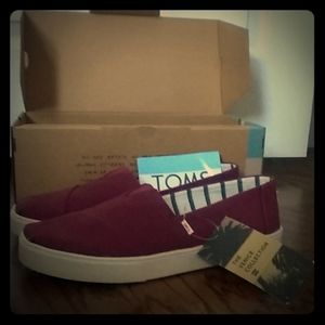 Men's Toms size 11 Slip-On